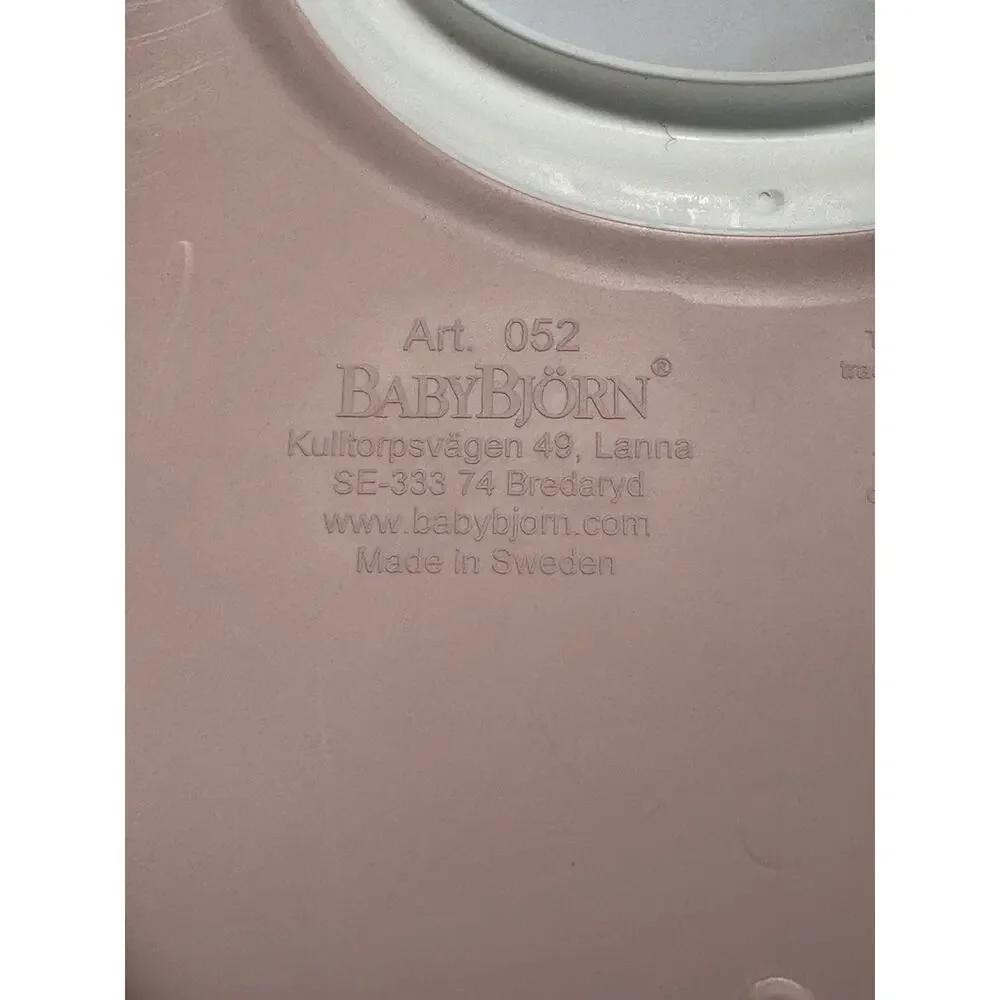 BabyBjorn Soft Bib Pink Silicone Adjustable Catch Pocket Made in Sweden